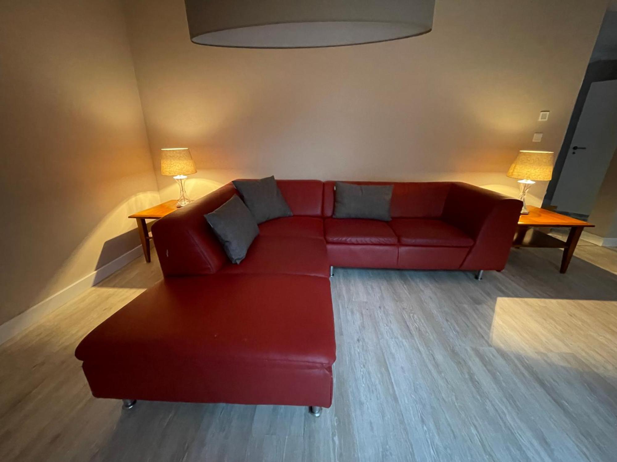 Appartement Mit 2 Schlafzimmern Und Terrasse Halle  Exterior photo