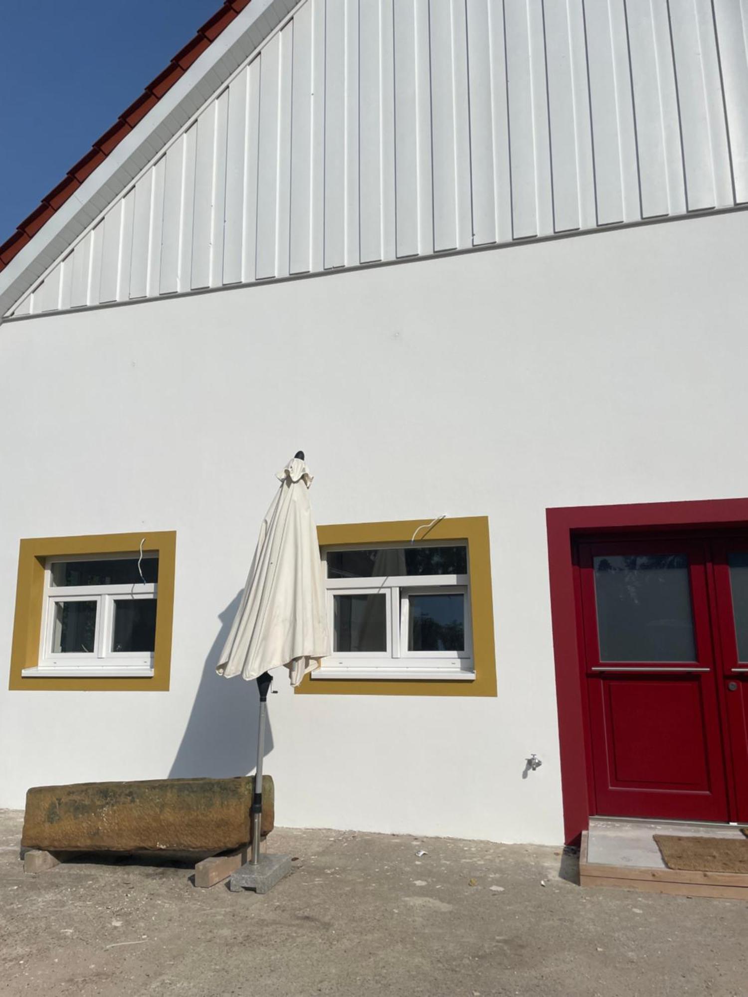 Appartement Mit 2 Schlafzimmern Und Terrasse Halle  Exterior photo